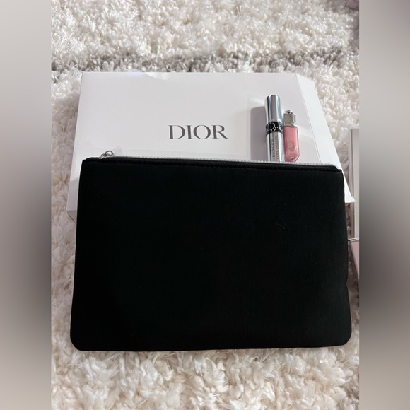 New Dior Beauty CD Logo Makeup Pouch Flat Black Authentic w/freebies - Picture 4 of 10